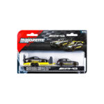Blisterverpackung mit grauem AMG GLC 63 S und grauem AMG CLE 53 mit gelben Details.